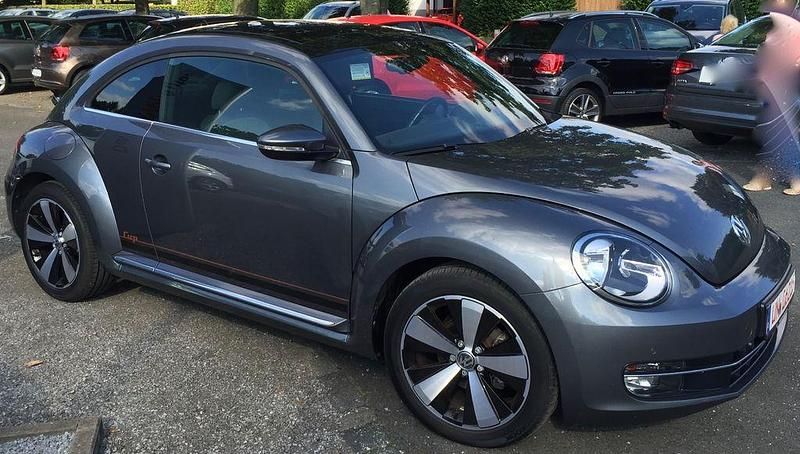 Gebraucht VW Beetle Cup 105 PS (77 kW) 2014 Grau Kleinwagen