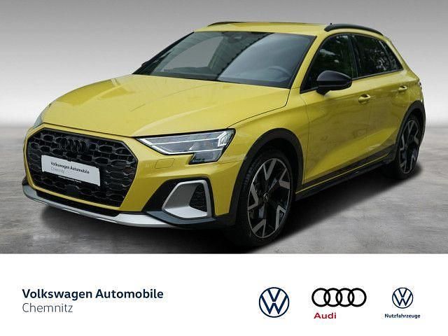 R1 pythongelb metallic Gebraucht 2024 Audi A3 Ambiente Limousine | 39.990 € - Bild 1/4