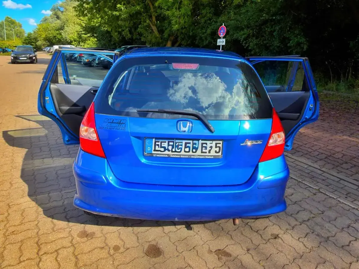 Gebraucht Honda Jazz ES 83 PS (61 kW) 2006 Blau Kleinwagen