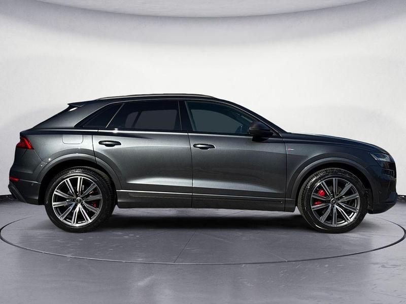 Gebraucht Audi Q8 Competition 286 PS (210 kW) 2023 Grau SUV