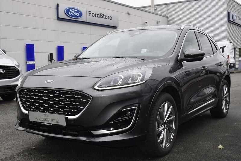 Silber Gebraucht 2022 Ford Kuga Vignale SUV | 30.950 € (Teuer) - Bild 1/4