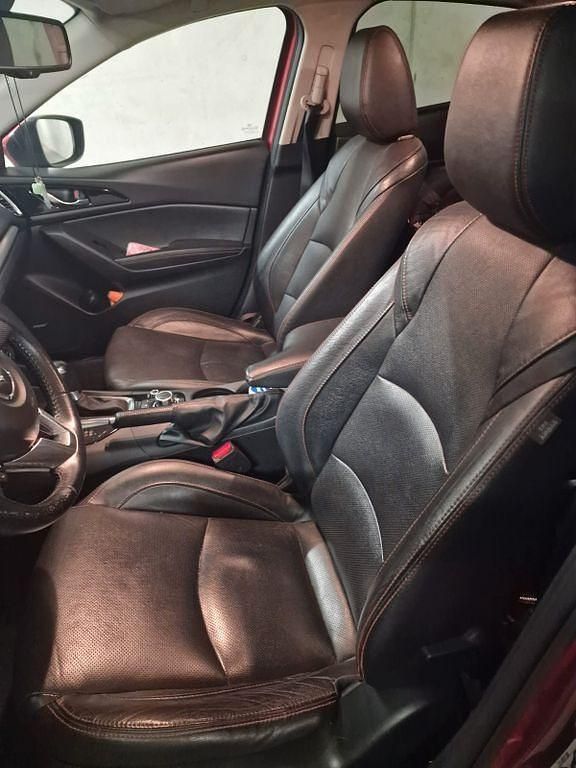 Rot Gebraucht 2014 Mazda 3 Sports-Line Limousine | 9.000 € (Fairer Preis) - Bild 1/4