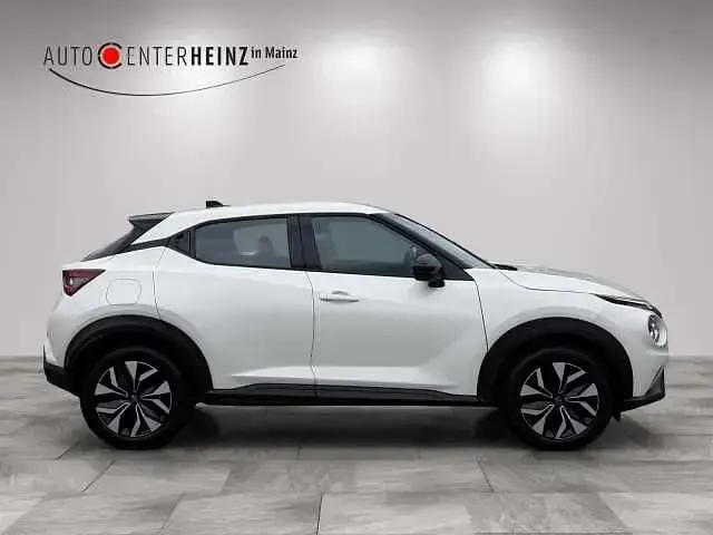 Gebraucht Nissan Juke Acenta 114 PS (83 kW) 2024 Weiß SUV