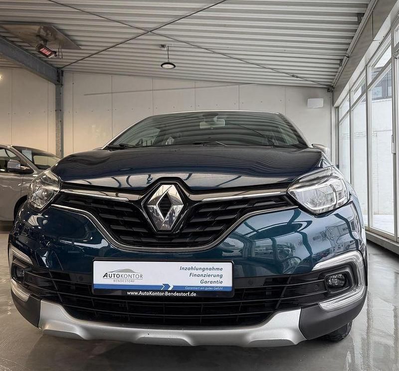 Blau Gebraucht 2017 Renault Captur Intens SUV | 10.970 € (Fairer Preis) - Bild 1/4