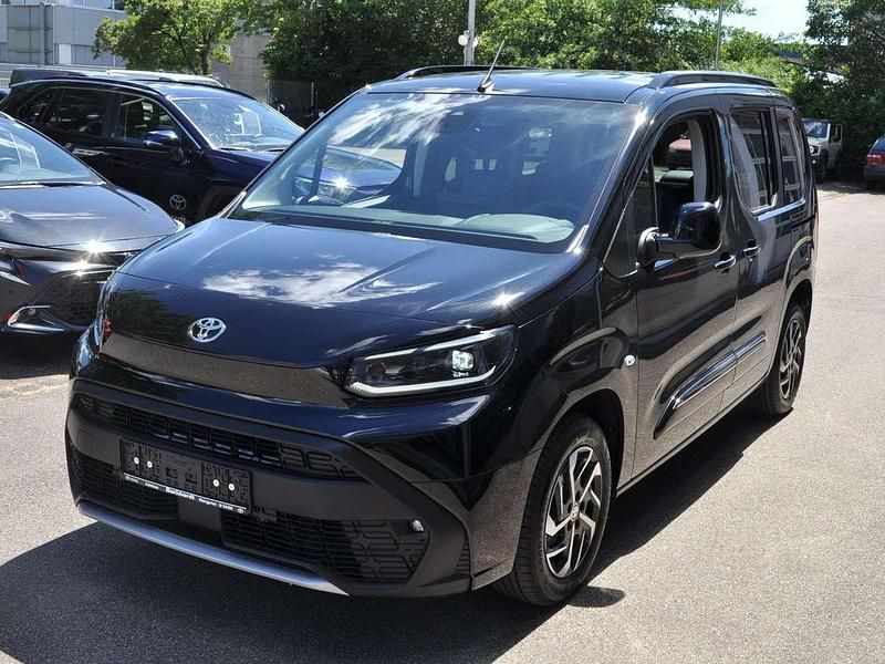 Graphit schwarz Gebraucht 2024 Toyota Proace Verso City Kombi | 27.500 € (Fairer Preis) - Bild 1/4