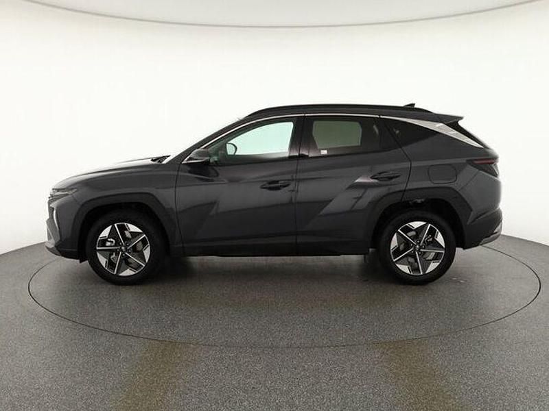 Neu Hyundai Tucson 150 PS (110 kW) 2025 Grau SUV