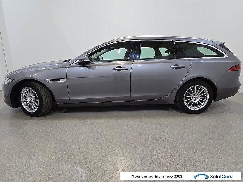 Gebraucht Jaguar XF 163 PS (119 kW) 2020 Grau Limousine