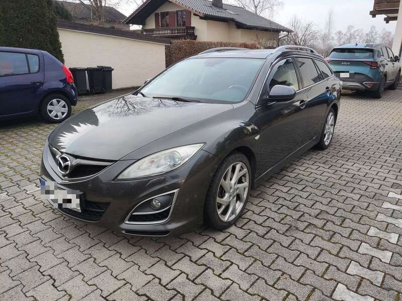 Grau Gebraucht 2010 Mazda 6 Inclusive Kombi | 3.000 € - Bild 1/4