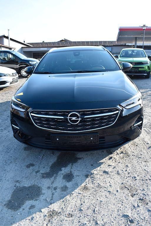Gebraucht Opel Insignia 174 PS (127 kW) 2022 Schwarz Kombi