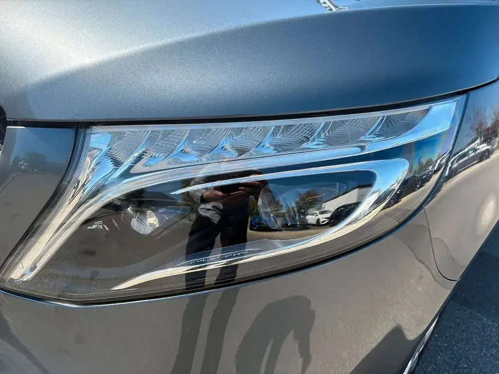 Gebraucht Mercedes V250 Edition 190 PS (139 kW) 2021 Grau Van / Kleinbus