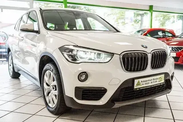 Używany BMW X1 Advantage 150 KM (110 kW) 2017 Biały SUV
