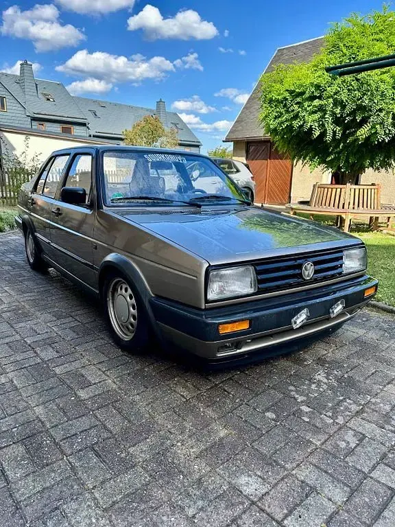 Gebraucht VW Jetta 90 PS (66 kW) 1990 Grün Limousine