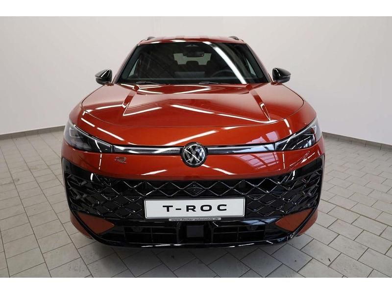 Neu VW T-Roc Style 150 PS (110 kW) 2026 Flame red metallic SUV