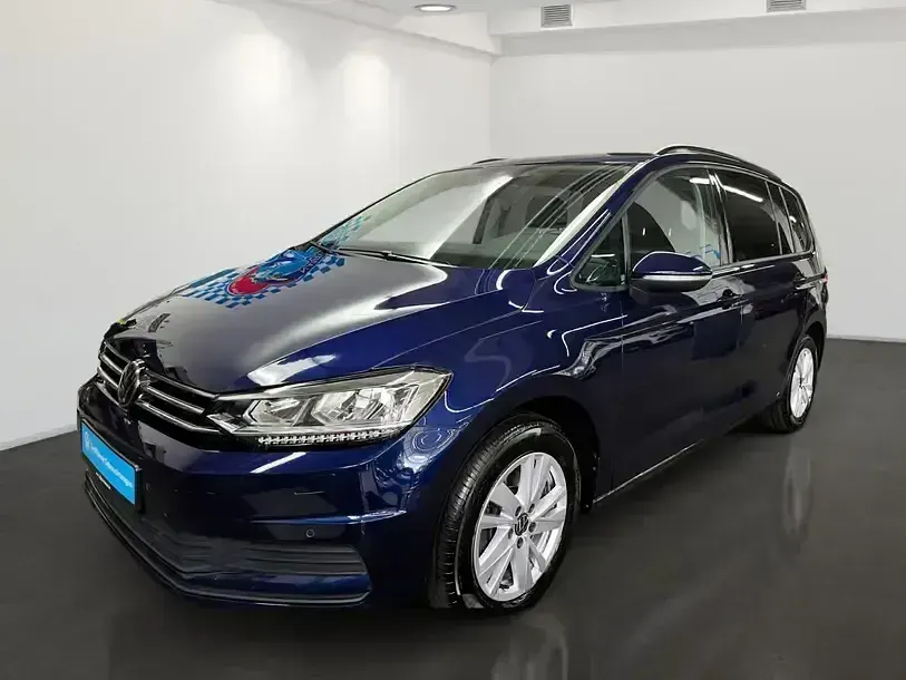 Gebraucht VW Touran Comfortline 150 PS (110 kW) 2023 Atlantik blue metallic Van / Kleinbus