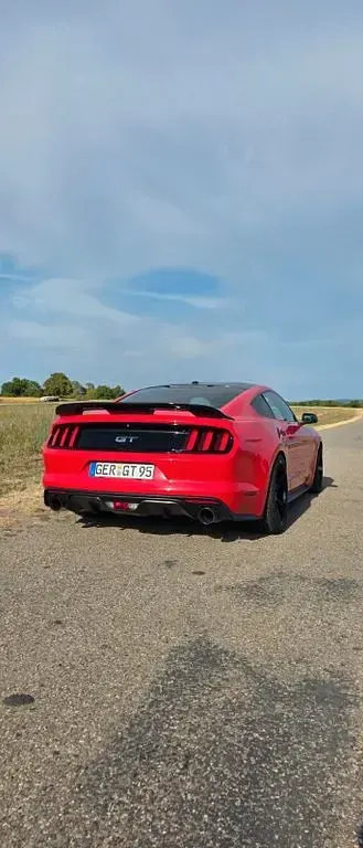 Gebraucht Ford Mustang GT 421 PS (309 kW) 2017 Rot