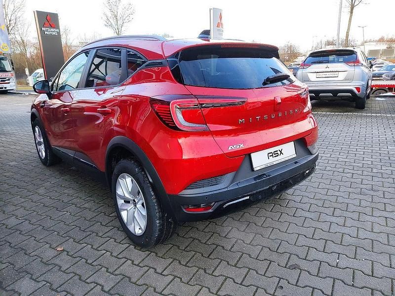 Neu Mitsubishi ASX Plus 91 PS (66 kW) 2025 Rot SUV
