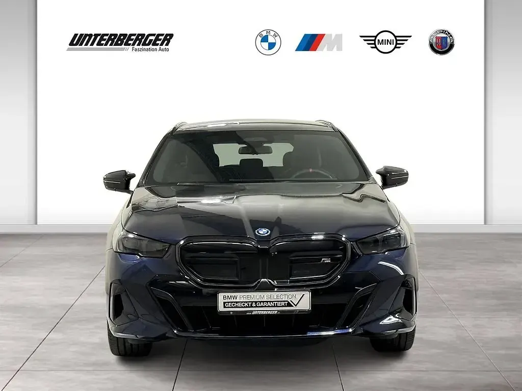 Gebraucht BMW i5 Performance 442 kW (601 PS) 2025 M carbonschwarz Kombi
