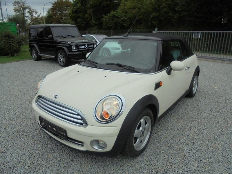 Pepper white Gebraucht 2010 Mini Cooper Cabriolet Cabrio | 7.000 € - Bild 1/4