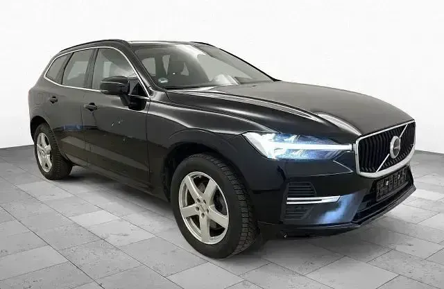 Gebraucht Volvo XC60 Core 197 PS (144 kW) 2023 Schwarz SUV