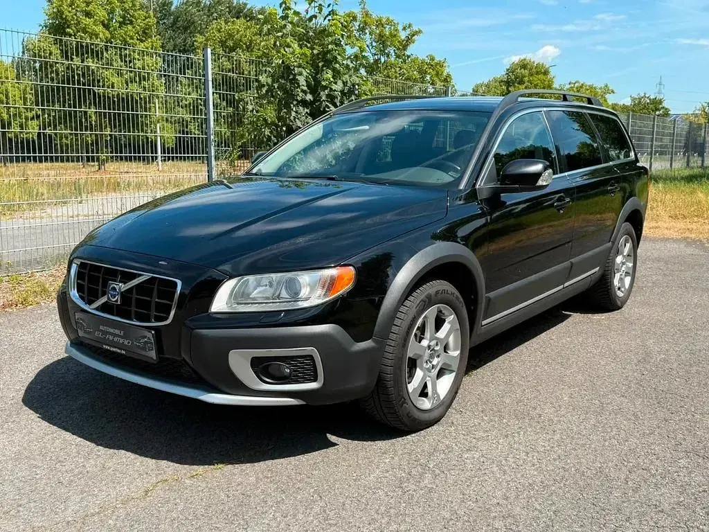 Gebraucht Volvo XC70 Summum 185 PS (136 kW) 2008 Schwarz Kombi