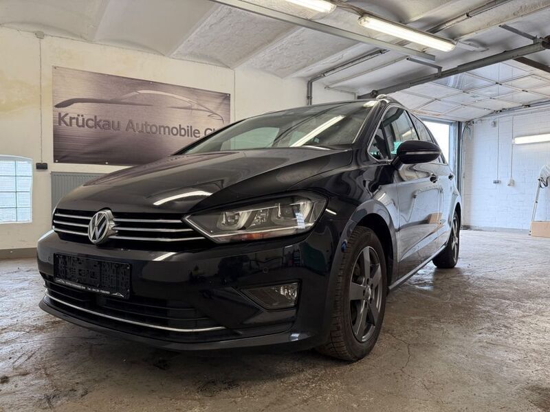 Schwarz Gebraucht 2016 VW Golf Sportsvan Van / Kleinbus | 9.790 € (Guter Preis) - Bild 1/4