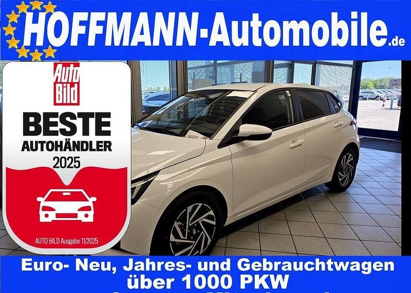 Weiß Neu 2025 Hyundai i20 Trend Limousine | 20.850 € (Superpreis) - Bild 1/4