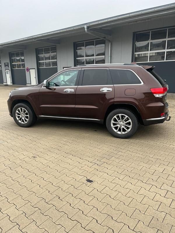 Gebraucht Jeep Grand Cherokee Summit 250 PS (183 kW) 2015 Braun SUV