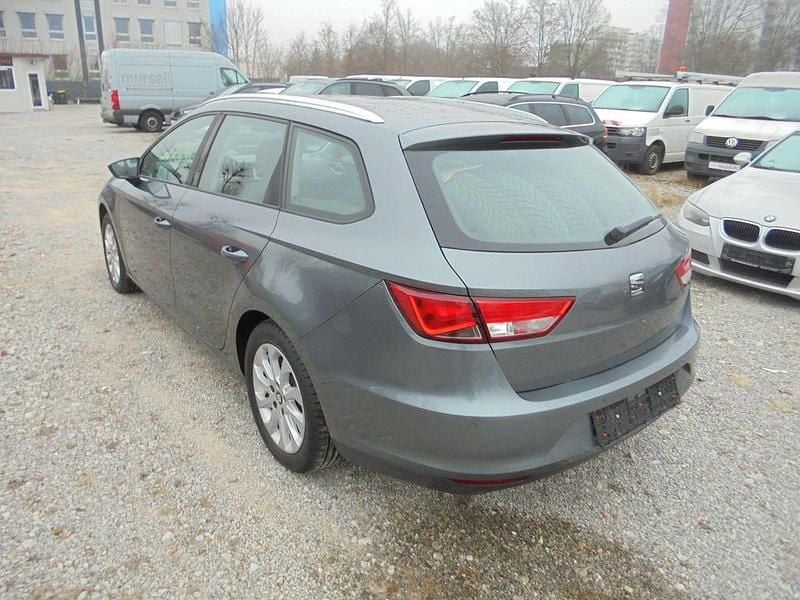Gebraucht Seat Leon ST Style 105 PS (77 kW) 2014 Grau Kombi