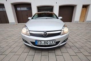 Gebraucht Opel Astra Cabriolet 140 PS (102 kW) 2007 Silber Cabrio