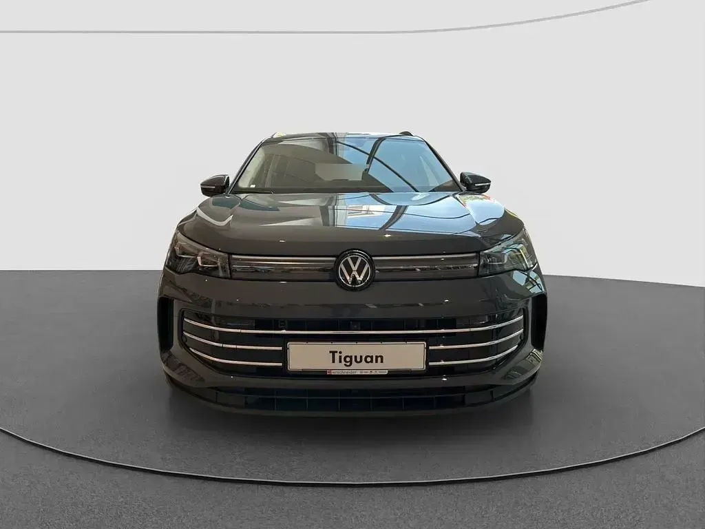 Neu VW Tiguan Elegance 204 PS (150 kW) 2026 Grau SUV