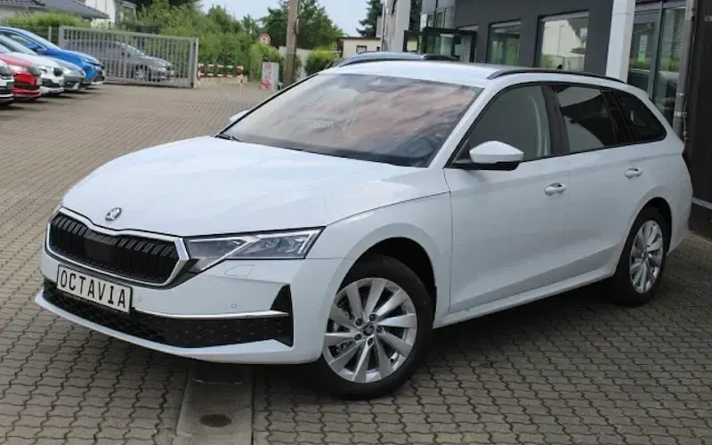 Gebraucht Skoda Octavia Selection 150 PS (110 kW) 2025 Kombi