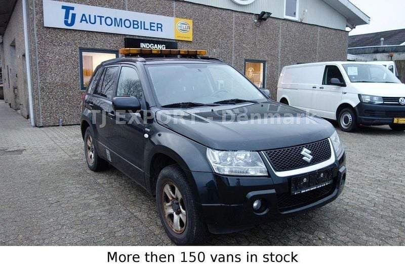 Gebraucht Suzuki Grand Vitara 129 PS (94 kW) 2009 Schwarz Van
