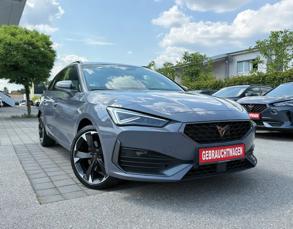 Gebraucht Cupra Leon 190 PS (139 kW) 2023 Graphene grau Kombi