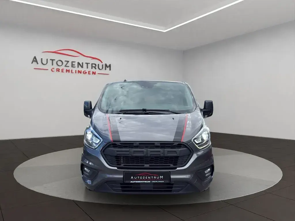Usado Ford Transit Custom Trend 170 HP (125 kW) 2020 Cinzento Monovolume