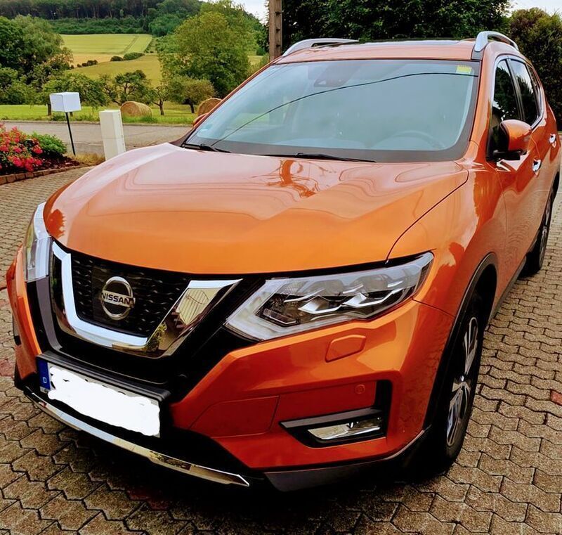 Orange Gebraucht 2017 Nissan X-Trail N-Connecta SUV | 17.000 € (Guter Preis) - Bild 1/4