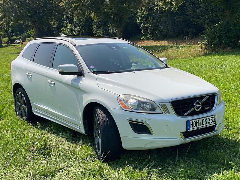 Gebraucht Volvo XC60 R-Design 333 PS (244 kW) 2012 Weiß SUV