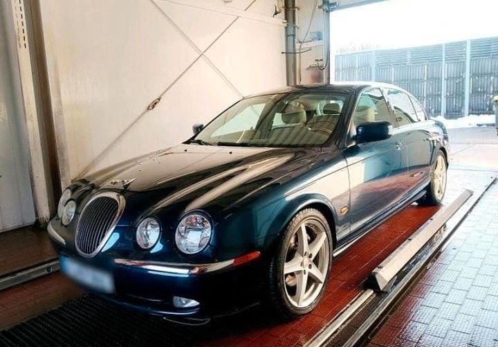 Blau Gebraucht 2001 Jaguar S-Type Executive Limousine | 3.450 € (Fairer Preis) - Bild 1/4