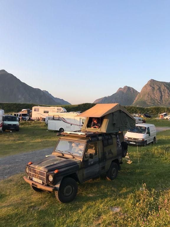 Grün Gebraucht 1989 Mercedes G240 SUV | 27.500 € - Bild 1/4