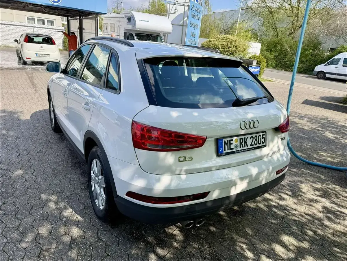 Gebraucht Audi Q3 Design 150 PS (110 kW) 2015 SUV