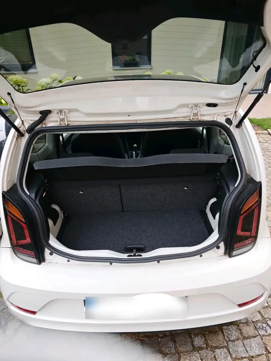 Gebraucht VW up! 60 PS (44 kW) 2018 Weiß Kleinwagen
