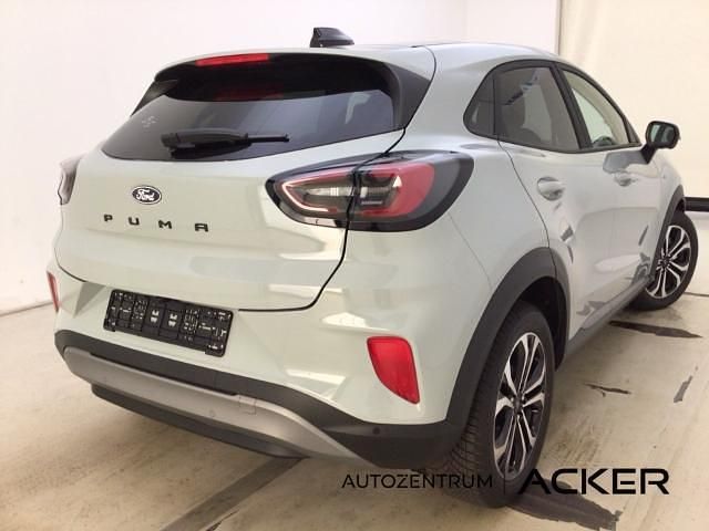 Gebraucht Ford Puma Titanium 125 PS (91 kW) 2024 Cactus gray (grau) SUV