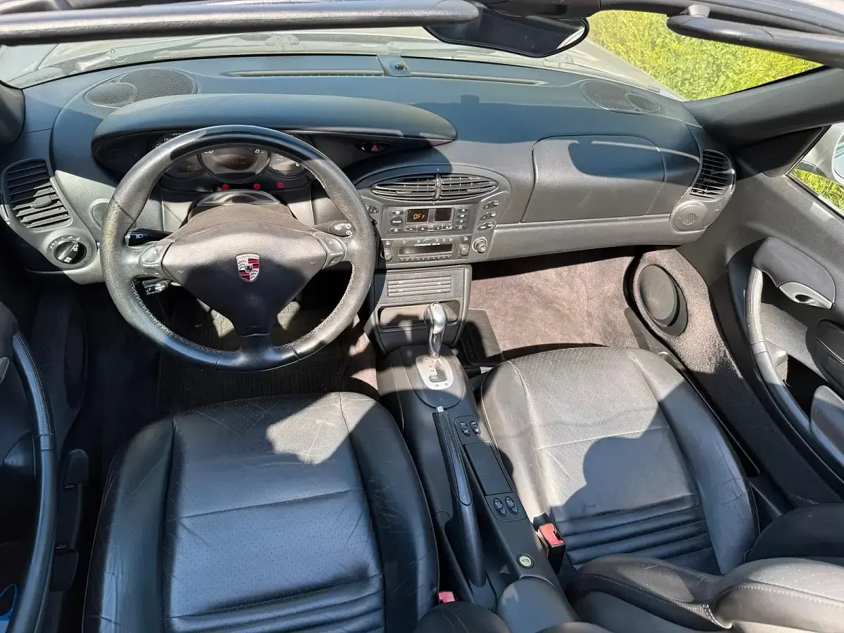 Gebraucht Porsche 986 Boxster 220 PS (161 kW) 2000 Grau Cabrio
