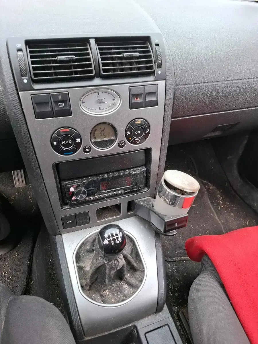 Gebraucht Ford Mondeo 130 PS (95 kW) 2003 Grau Kombi