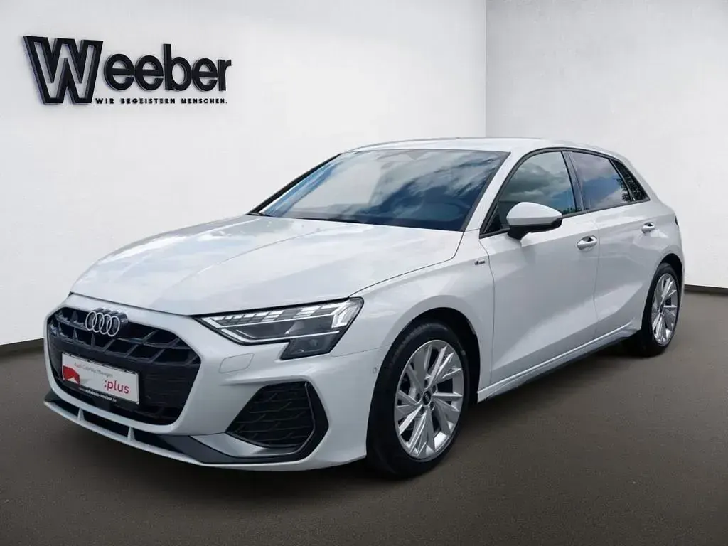 Gebraucht Audi A3 S-Line 150 PS (110 kW) 2025 Weiß Limousine