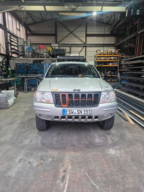 Silber Gebraucht 2002 Jeep Grand Cherokee SUV | 6.000 € (Fairer Preis) - Bild 1/4