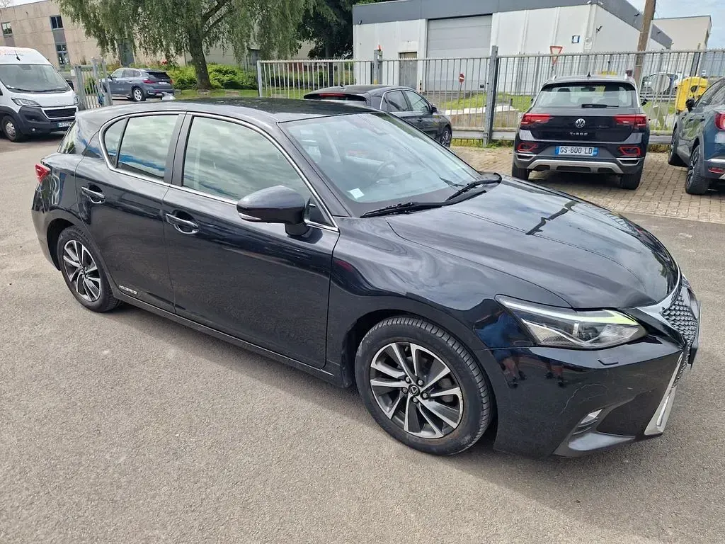 Gebraucht Lexus CT200h Executive Line 136 PS (100 kW) 2020 Grau Limousine