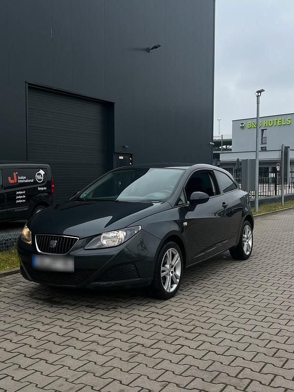 Gebraucht Seat Ibiza 90 PS (66 kW) 2011 Grau Coupé