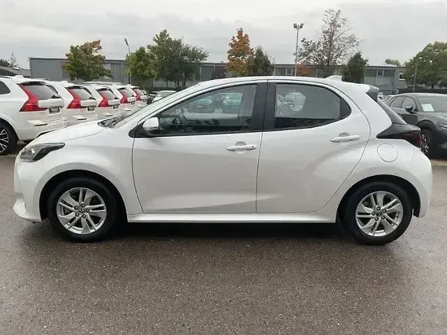 Gebraucht Mazda 2 116 PS (85 kW) 2023 Weiß Limousine