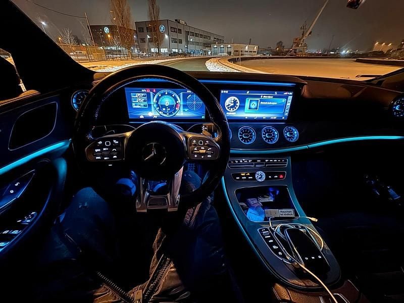 Gebraucht Mercedes CLS350 286 PS (210 kW) 2020 Grau Coupé