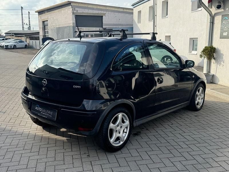 Gebraucht Opel Corsa Basis 80 PS (58 kW) 2005 Schwarz Kleinwagen